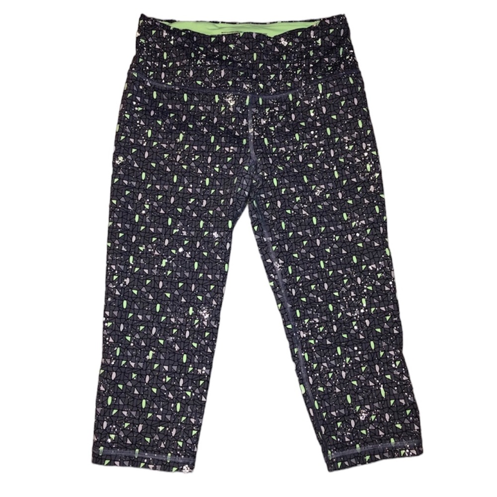 Victoria’s Secret VSX Knockout Crop Legging